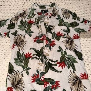 Banana Republic Green and Red Floral Men's Shirt